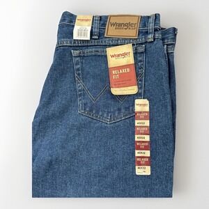 Wrangler Relaxed Fit Mens 40x32 Denim Cotton Blue Jeans Cowboy NWT